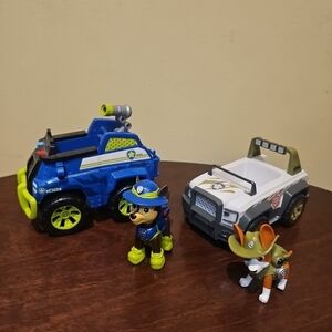 Paw Patrol, Jungle Rescue Tracker & Chase Jungle Cruiser, Vehicle &‎ Figure Lot.